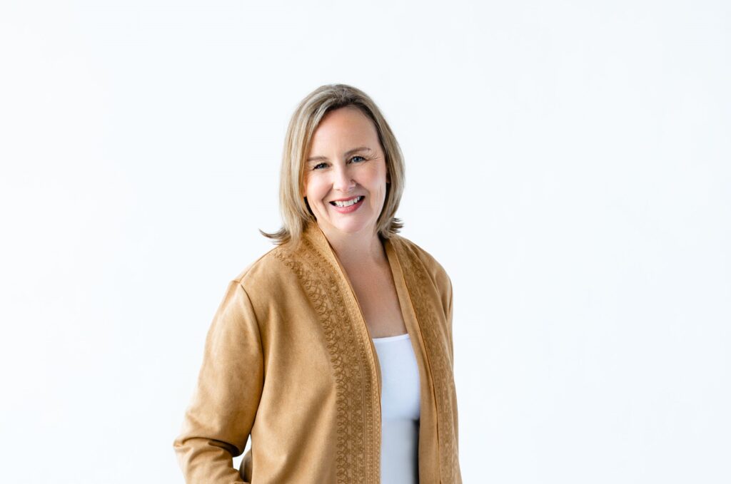 How Can Sandy Help You? A photo of Sandy Spring Realtor.